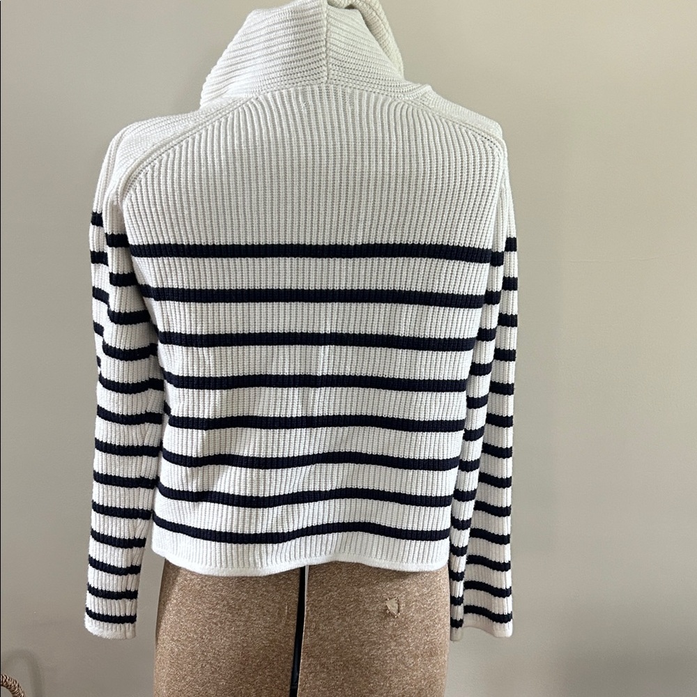 Evereve Isabel Hoodie Navy and White Striped Cardigan size XS - Picture 3 of 5